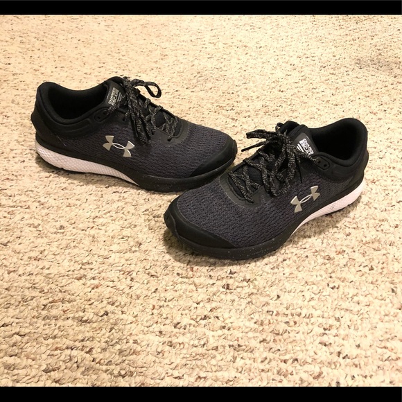 under armour charged escape 3 women's running shoes